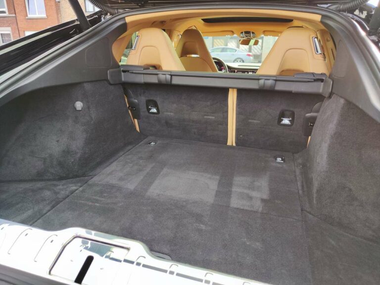 1280x960-9083XLOZ79IA6