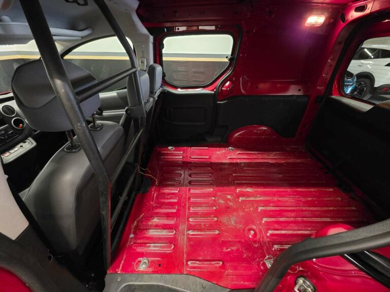 1280x960-21793h3OdmNE7se